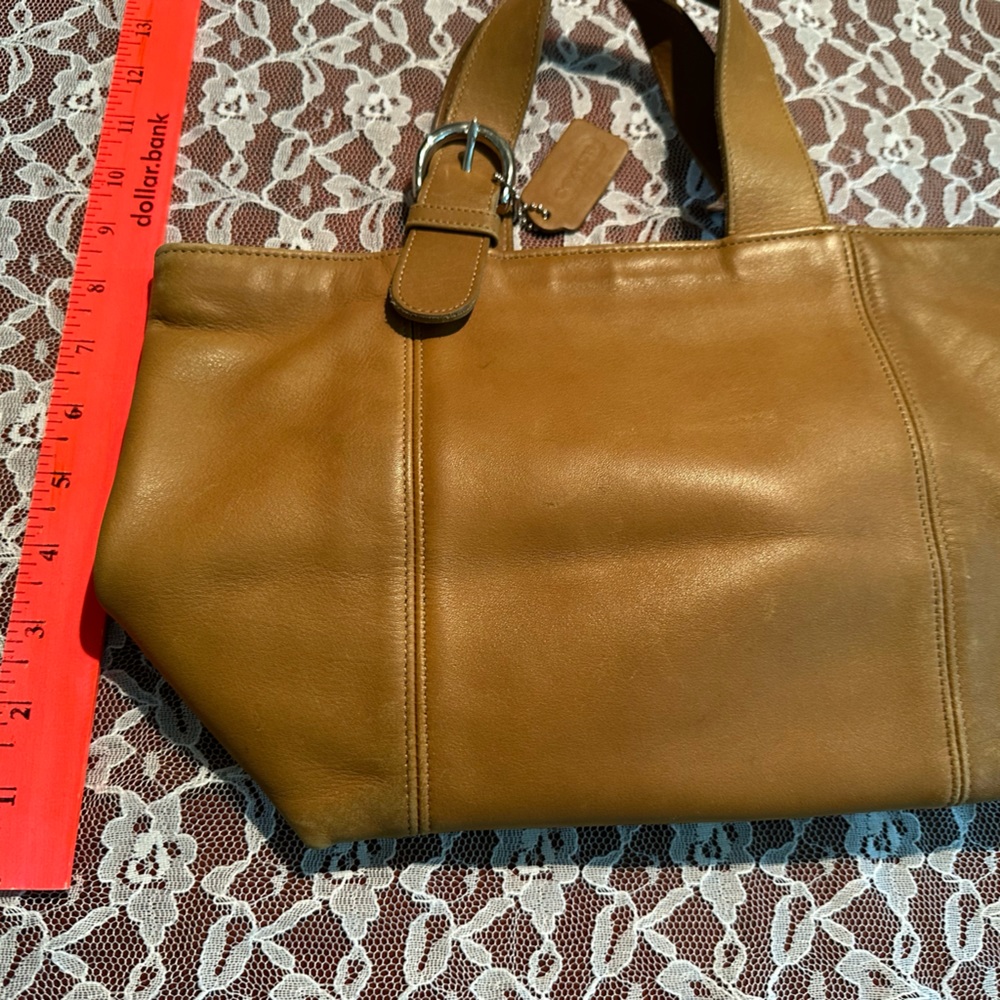 Coach purse… tan silver hardware!!!